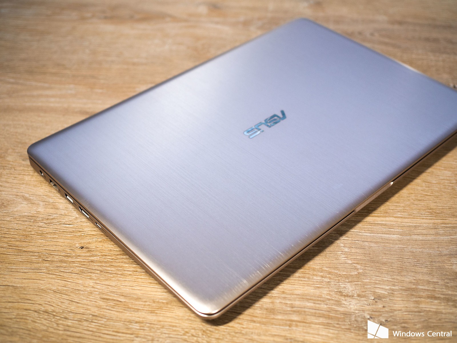 Asus vivobook r521jp ej131t обзор